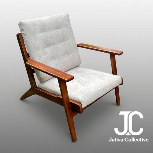 Mid-Century Z-Frame Teak Lounge Chair