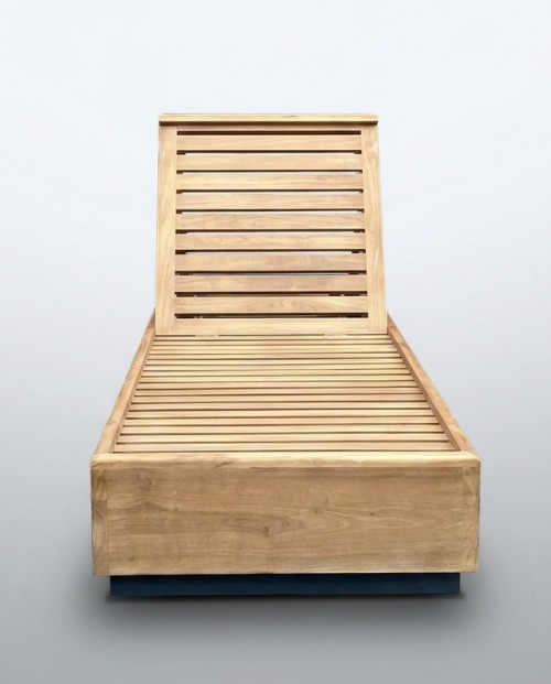 Mahika Plinth Teak Lounger