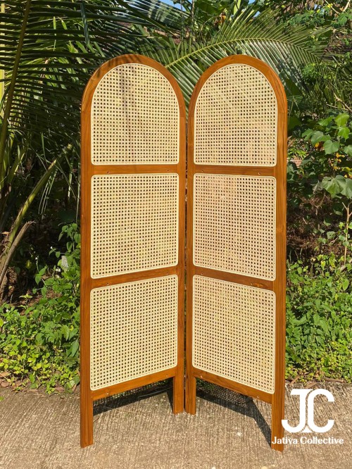 Arunika Corner Rattan Shelf