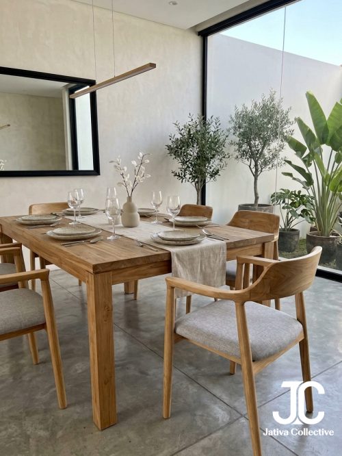Nareswari Armchair Dining